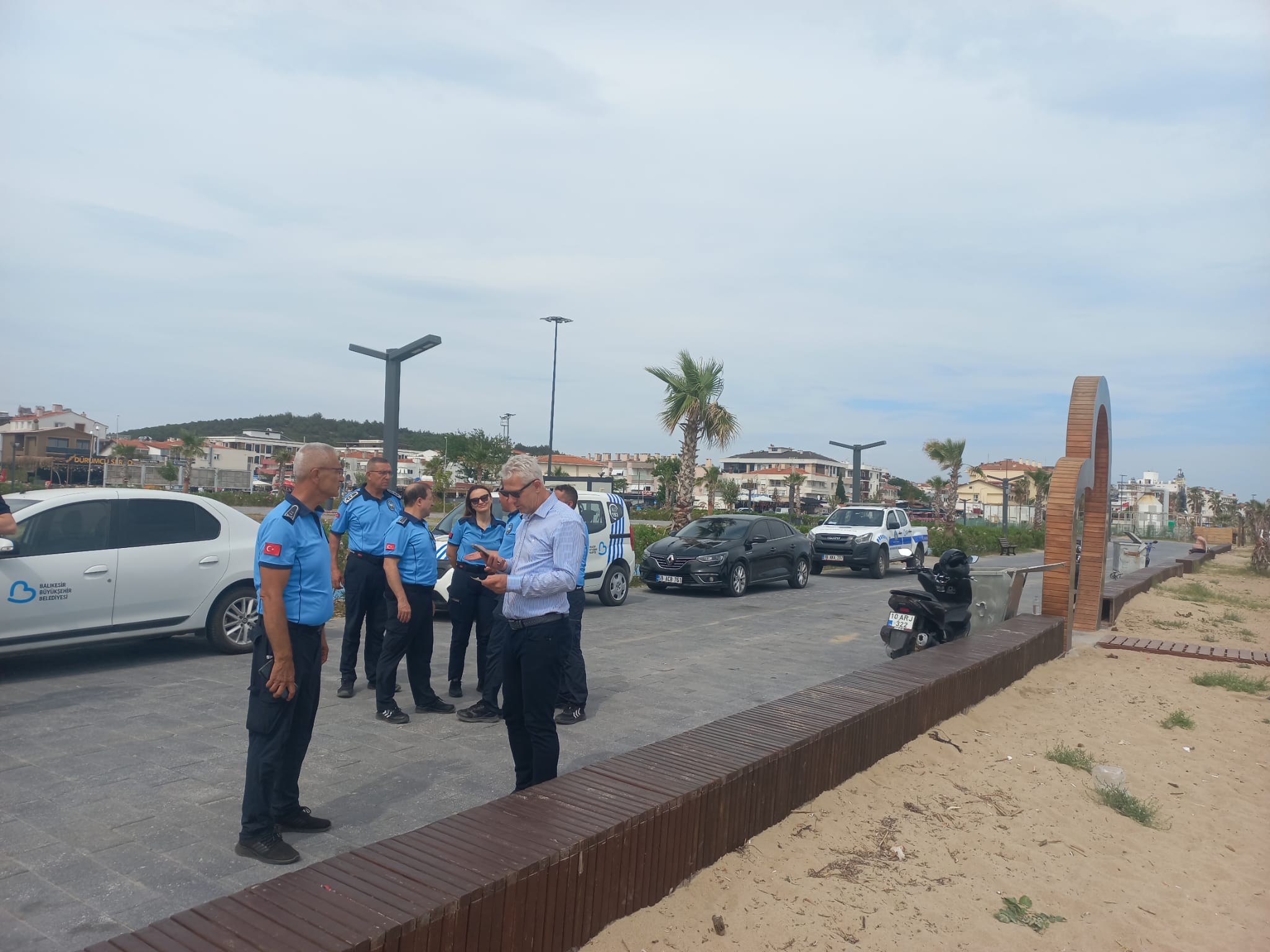 balikesir buyuksehir belediyesinden sarimsakli plajinda siki denetim 2