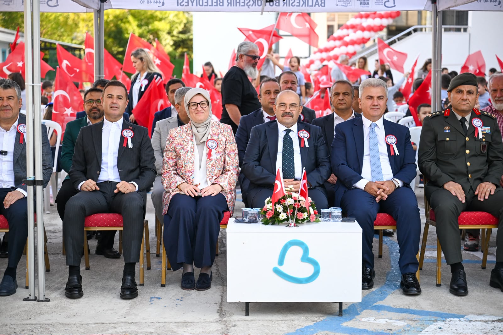 akin egitime yapilan yatirim gelecege yapilan yatirimdir 11
