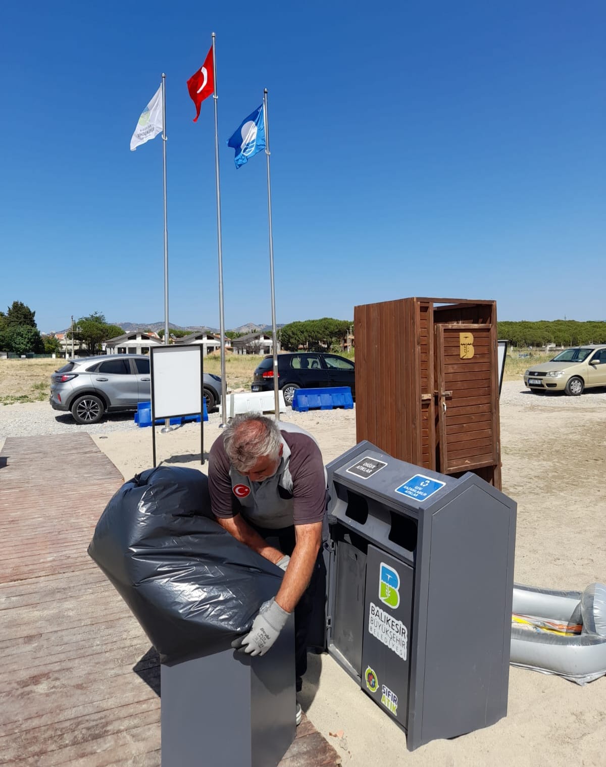 balikesir buyuksehirin plajlarina tatilcilerden tam not 10