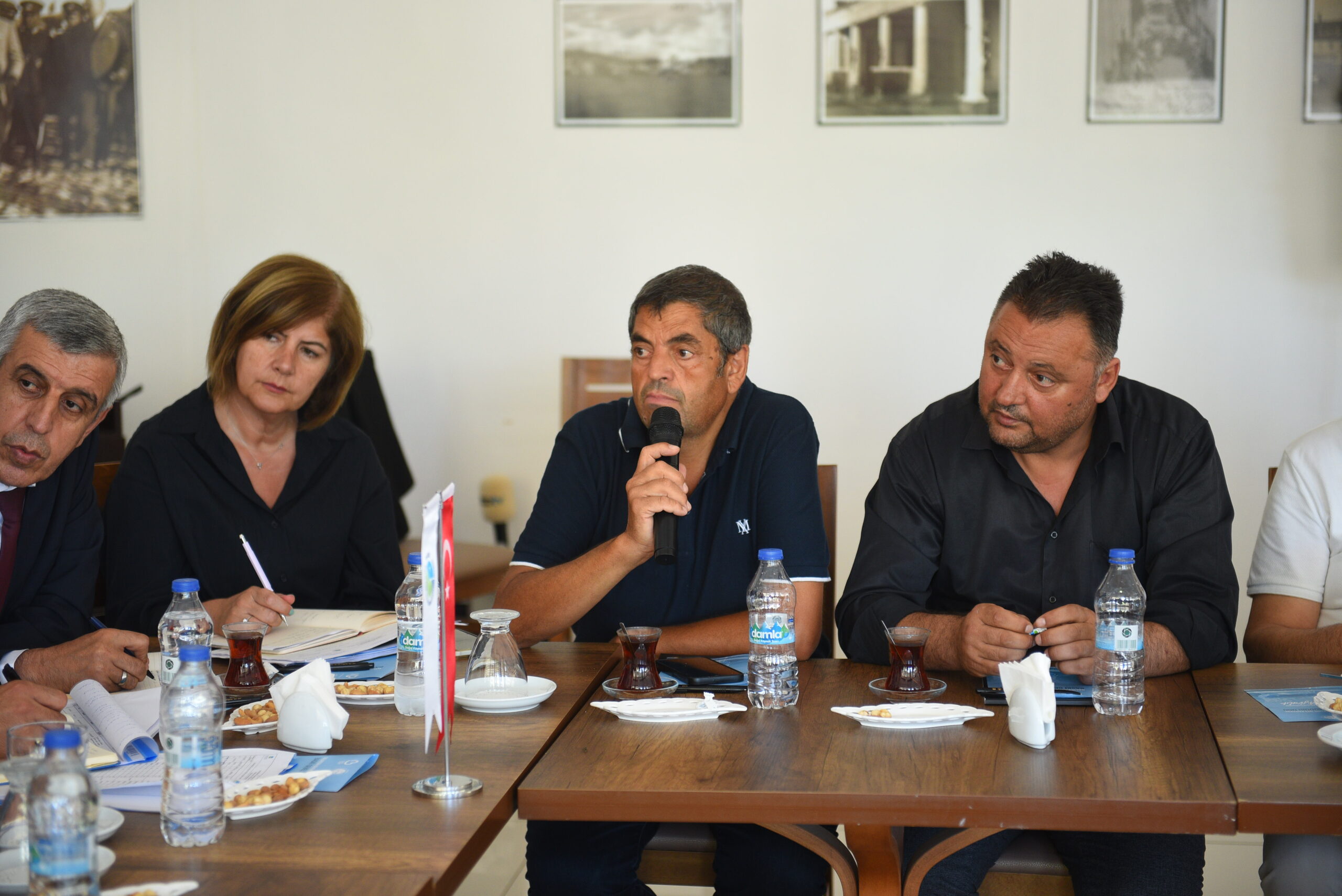 baski muhtarlarla ayvalikin su sorununu gorustu 2 scaled