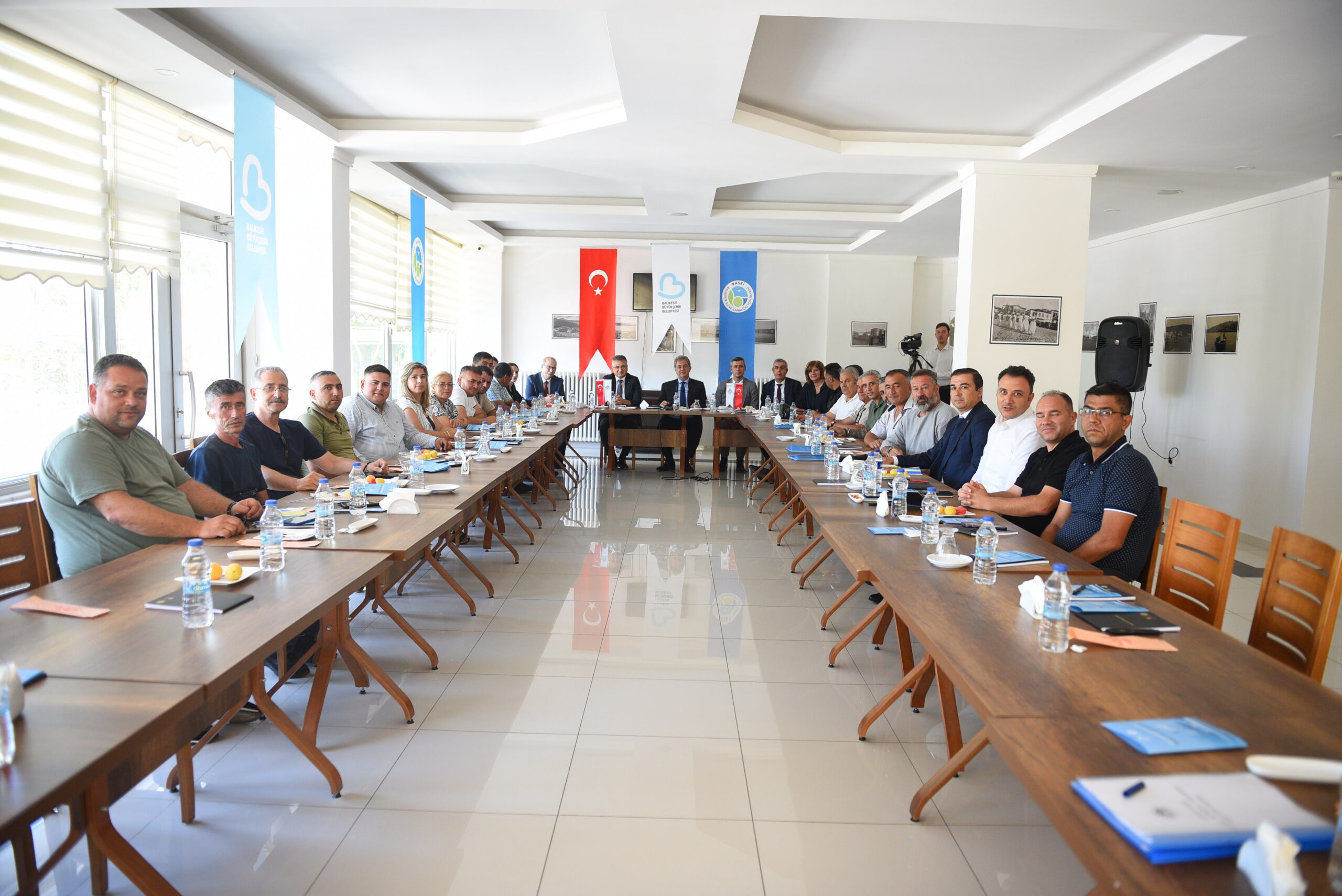 baski muhtarlarla ayvalikin su sorununu gorustu 5 scaled