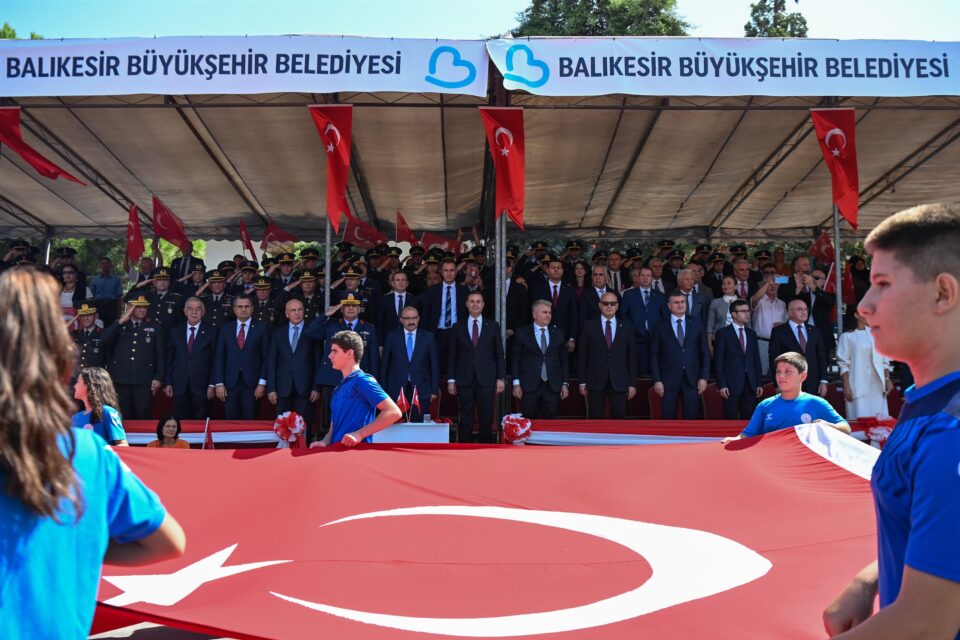 kurtulusun 102inci yili coskuyla kutlandi 11