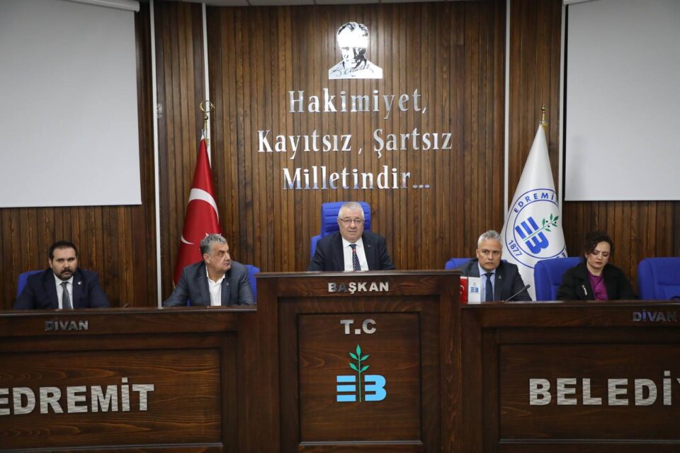 BASKAN ERTAS ODA BASKANLARIYLA BULUSTU 2