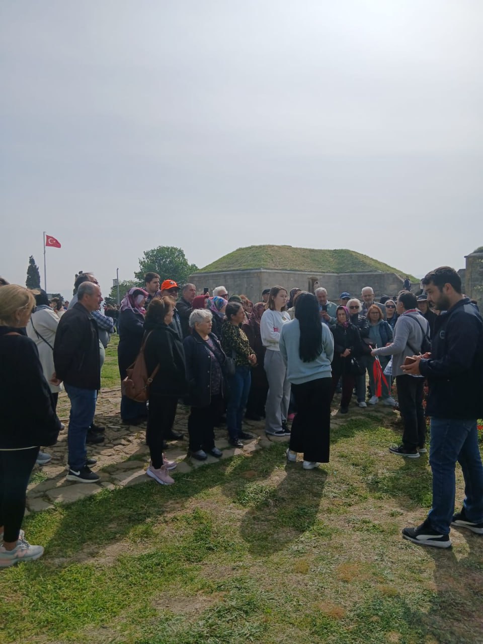 EDREMIT BELEDIYESININ CANAKKALE GEZILERI BASLADI 1