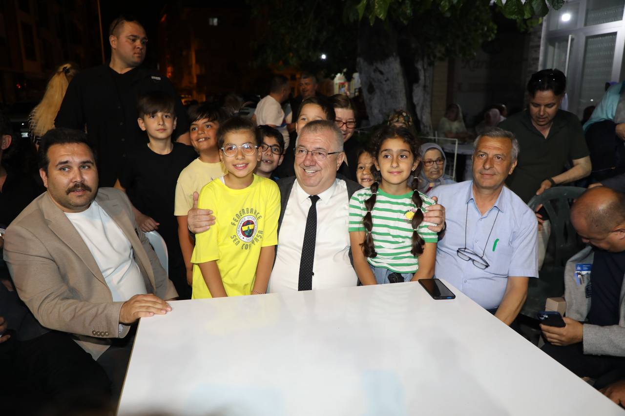 EDREMITTEHIDRELLEZ SENLIGI COSKUSU YASANDI 4