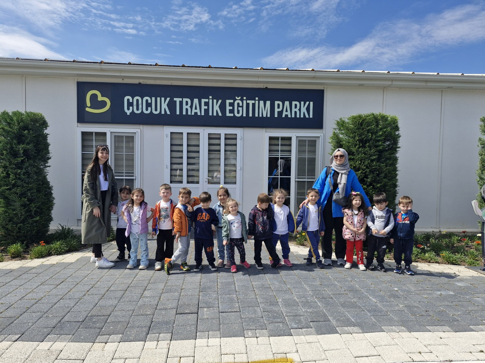 minik ogrencilere uygulamali trafik egitimi 2