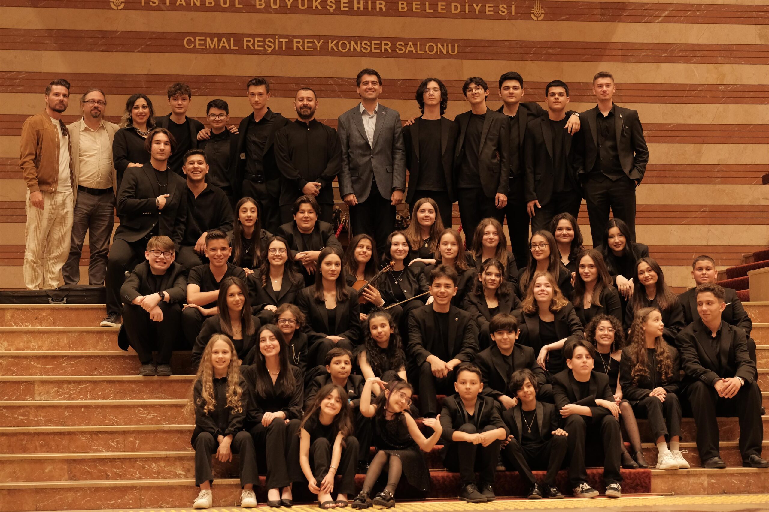 mod10 genclik orkestrasi izleyenleri hayran birakti 6 scaled