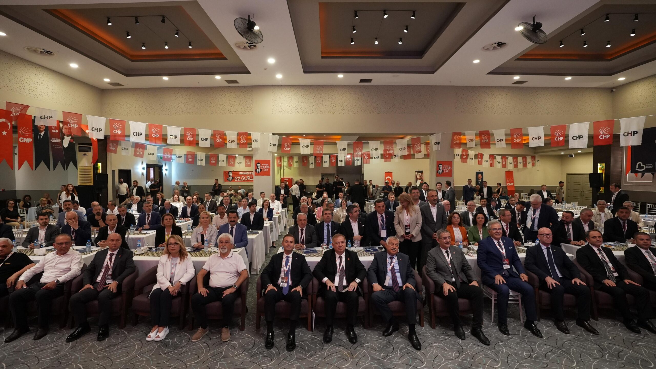 chpden balikesire ozel ilgi ust duzey yoneticiler ve belediye baskanlarindan buyuk b 4 scaled
