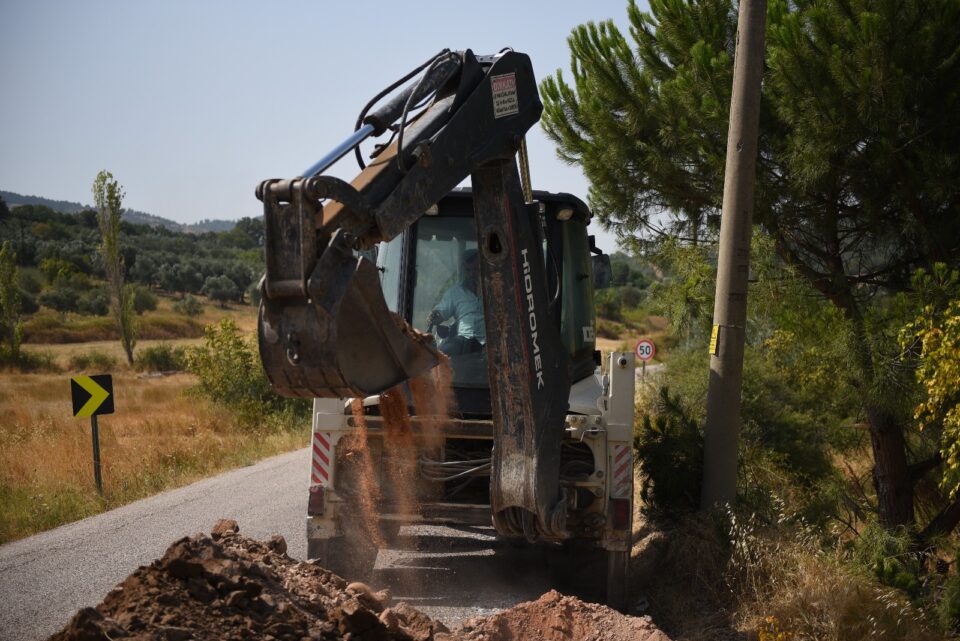baskan akinin onculugunde savastepe kesintisiz suya ulasiyor 1
