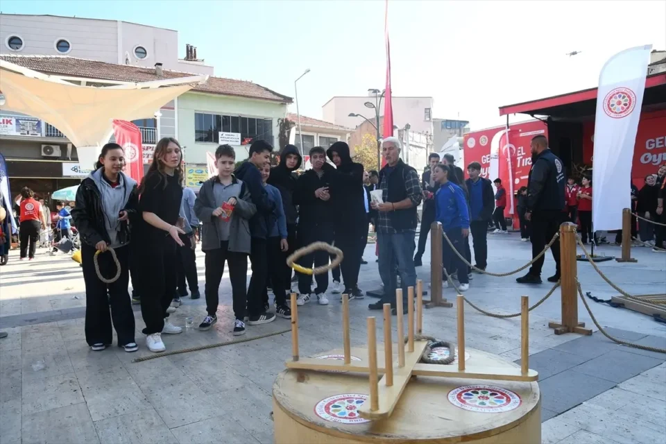 sindirgi da depremzede cocuklar geleneksel oy 19298861 amp