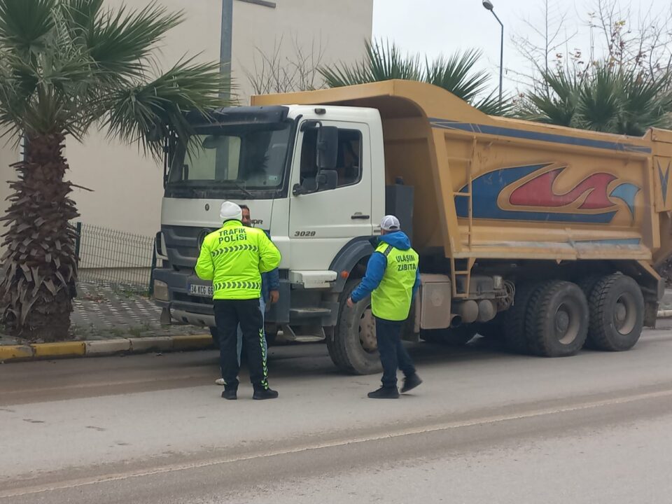buyuksehir agir tonajli arac denetimlerini surduruyor 2