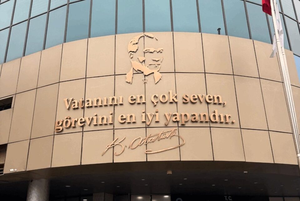 e078f7bf 81b1 43ea a5f1 157ea8f51cf4