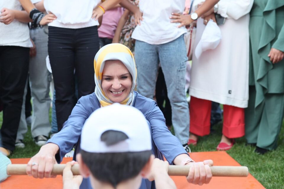 whatsapp image 2025 12 22 at 10 10 40