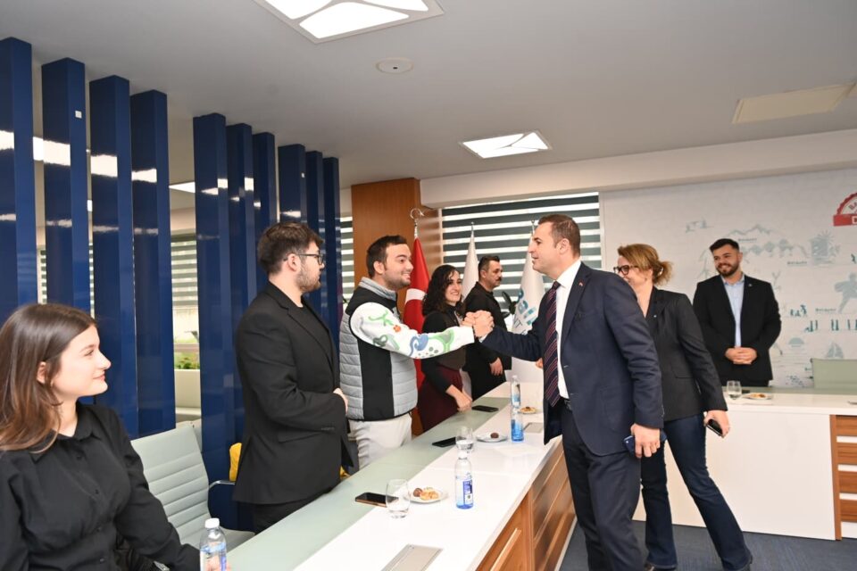 930b5ed7 51fa 426d 82cd dcc51b953f3f