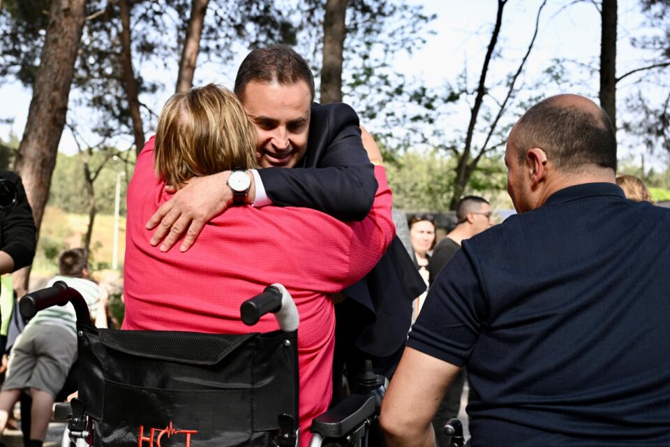 dae5b4f9 a644 488d a7fe 678b5acdfbee