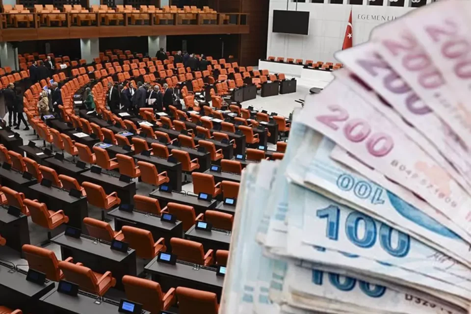 emeklilere bayram ikramiyesi