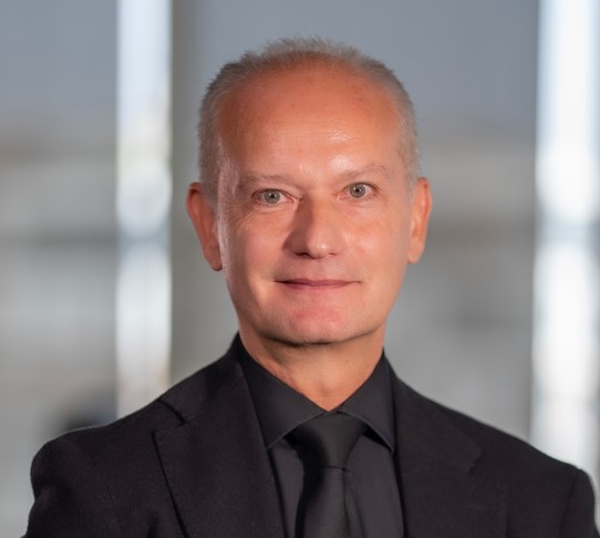 Sinan Dumlu 2026 102628948