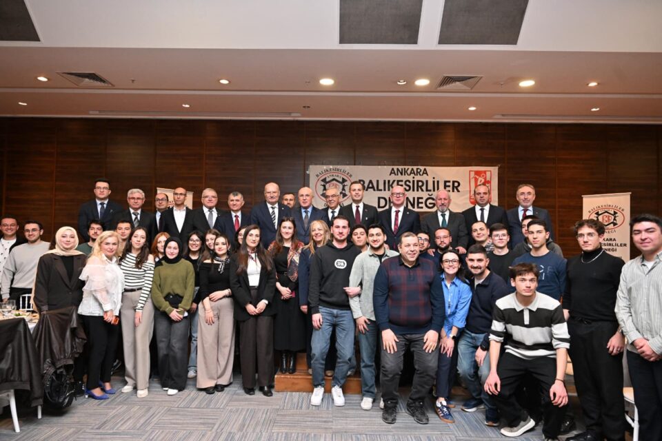 baskan akin ankarada balikesirli hemsehrileriyle bulustu 2