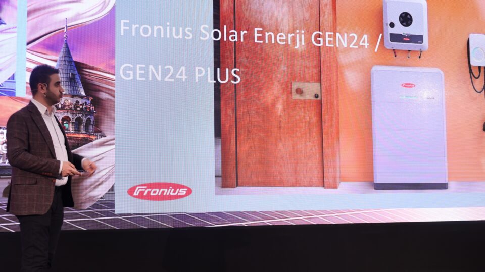 Fronius Solarex1 100911353