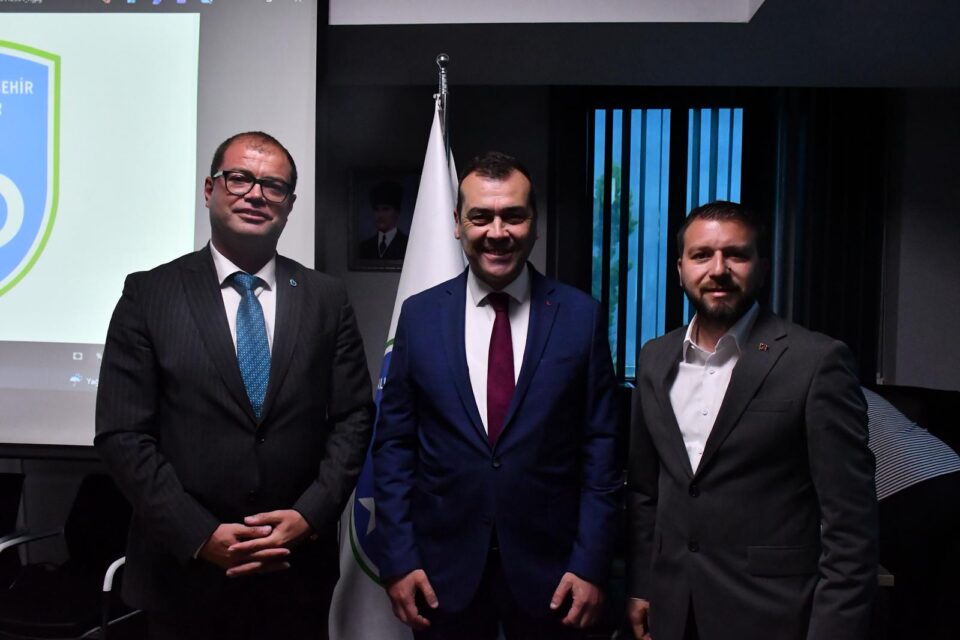 balikesir buyuksehir belediyesporun yeni baskani ugur baysal oldu 3