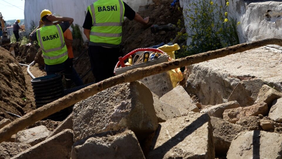 ahmet akin vatandaslari asbestli hatlardan kurtariyor 2