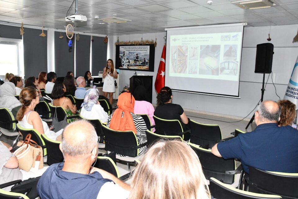 anadolu olmez ciceklerinin kozmesotik potansiyeli bacemde konusuldu 4