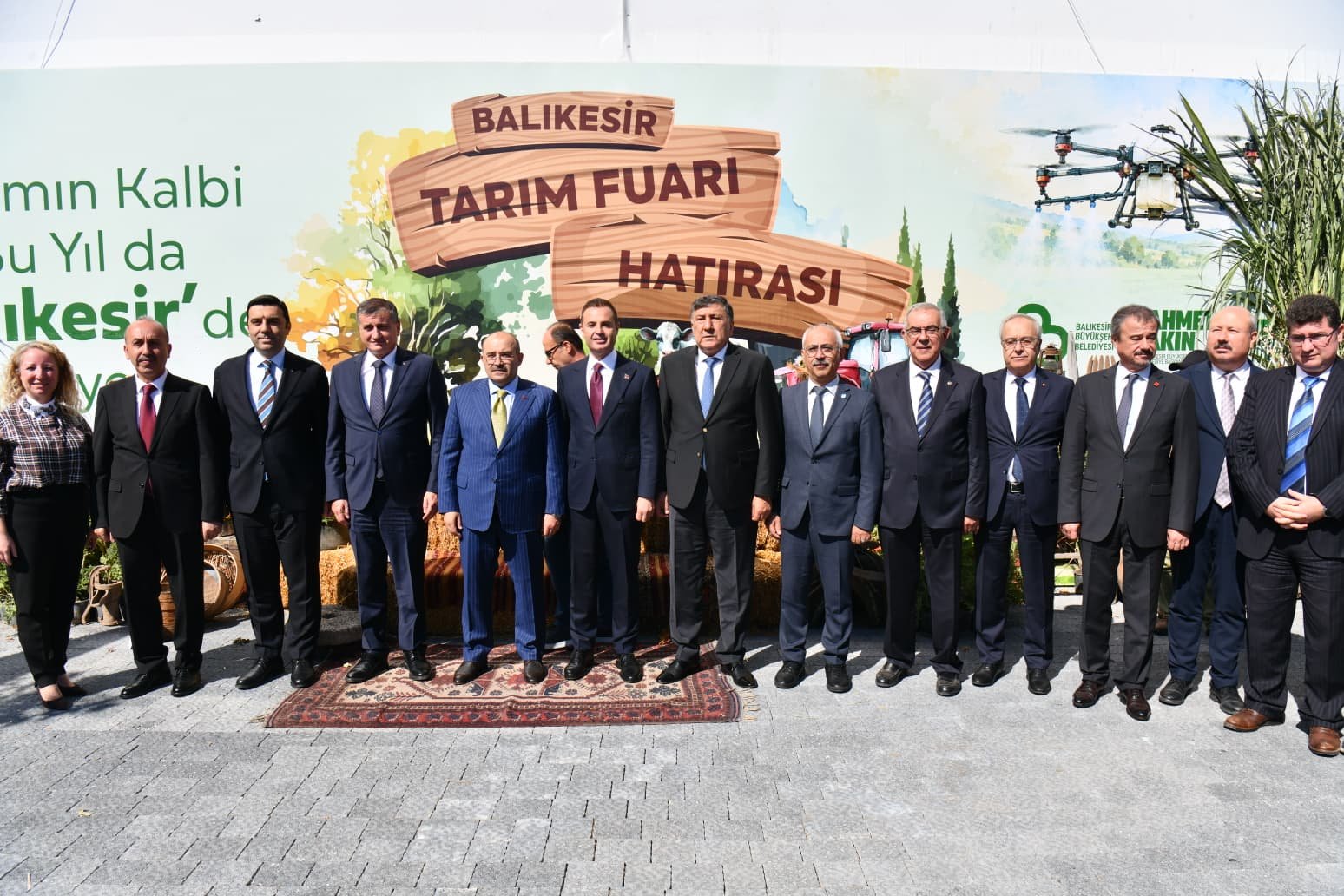 3.balikesir tarim ve hayvancilik fuari kapilarini acti 12