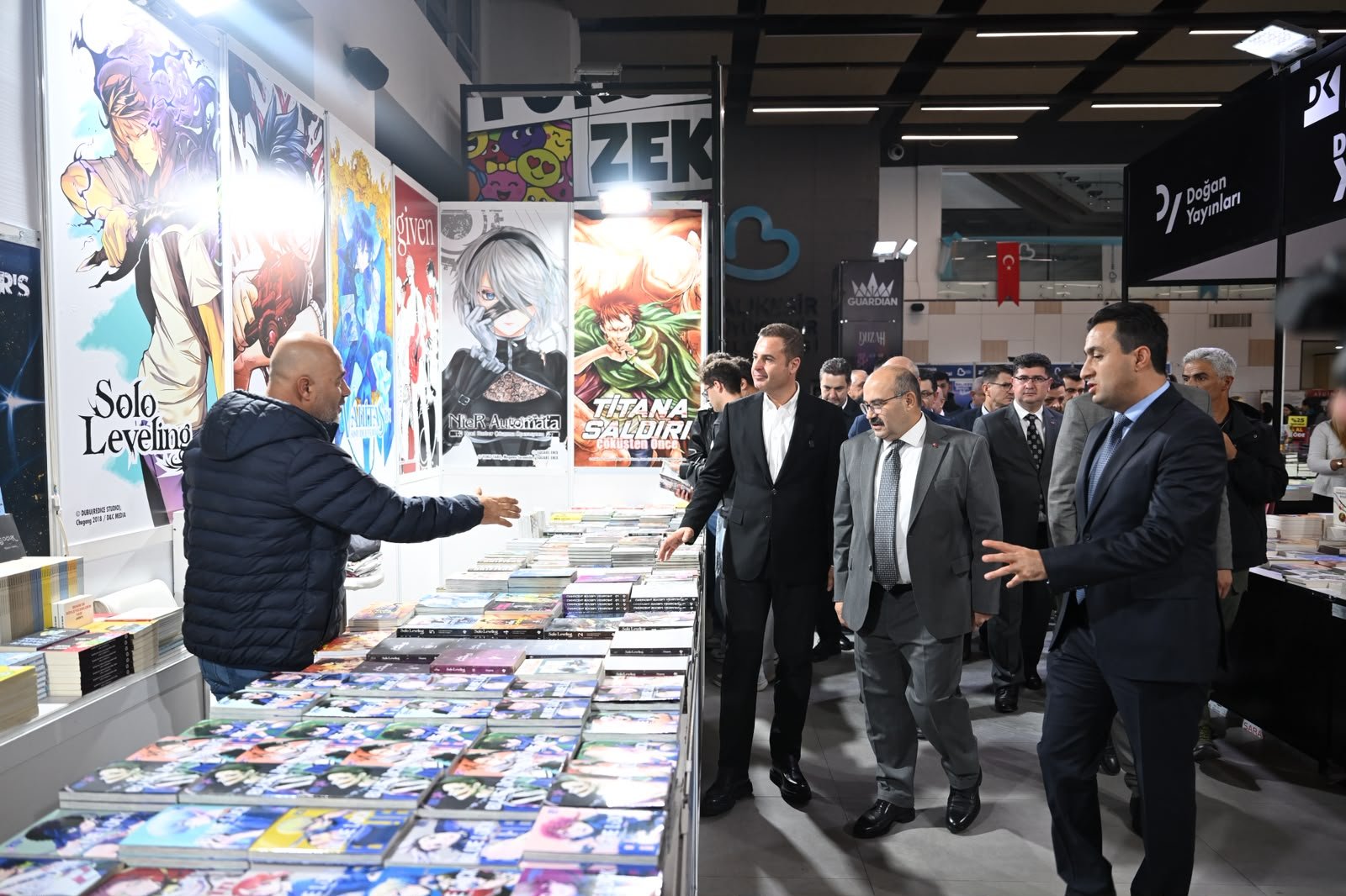 2.balikesir kitap fuari kapilarini ziyaretcilere acti 1