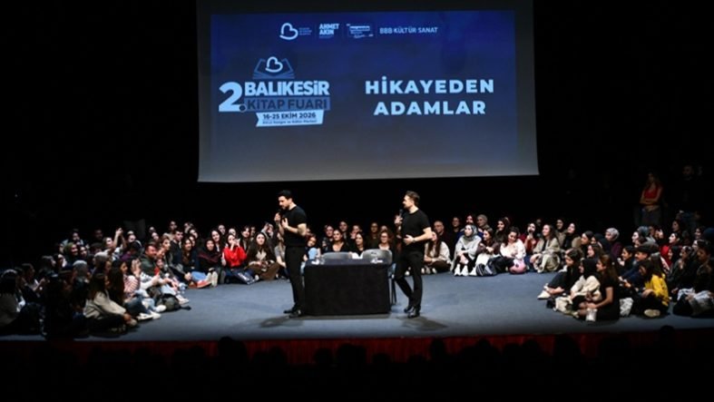 Kultur Sanat ve Edebiyatin Kalbi 2. Balikesir Kitap Fuarinda Atiyor 2 787x443 1