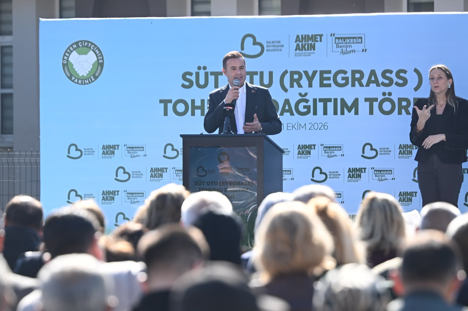 balikesir buyuksehir belediyesinden ciftciye buyuk destek 2
