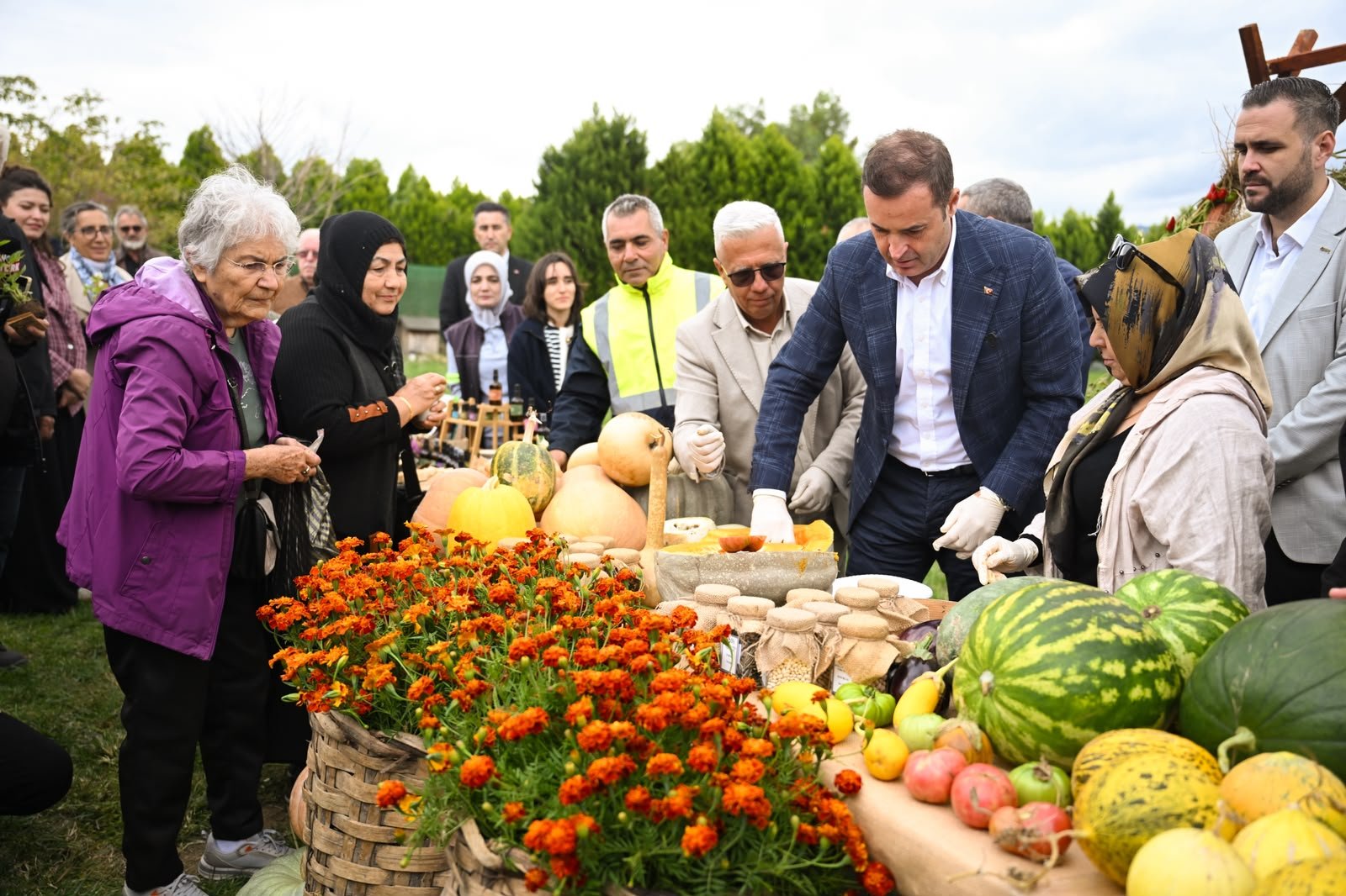 buyuksehir kadin ciftcilerin emegini koruyor ata mirasini gelecege aktariyor 8